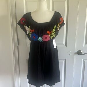 NWT Judith March Off the Shoulder Black with Embroidered Detail Dress Size Small